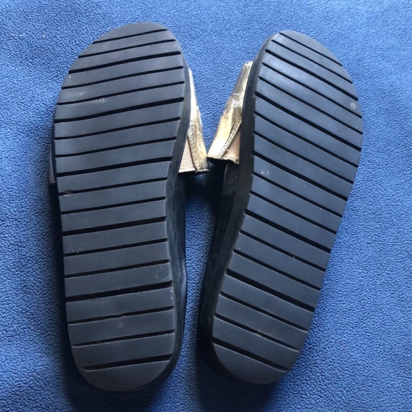 Kenneth Cole New York slides. - Picture 4 of 5